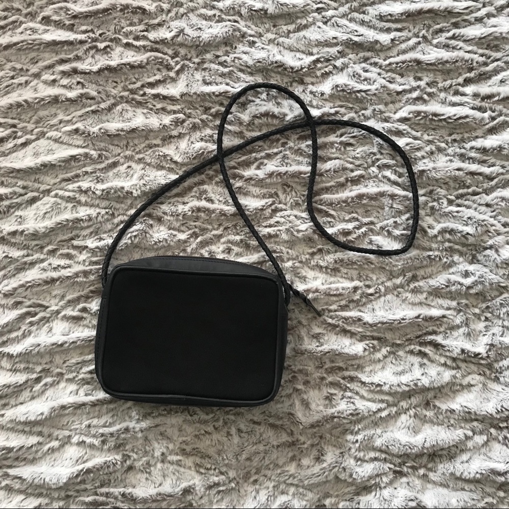 urban outfitters black purse